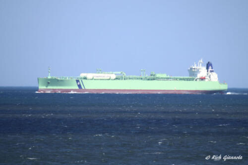 Tanker with natural gas